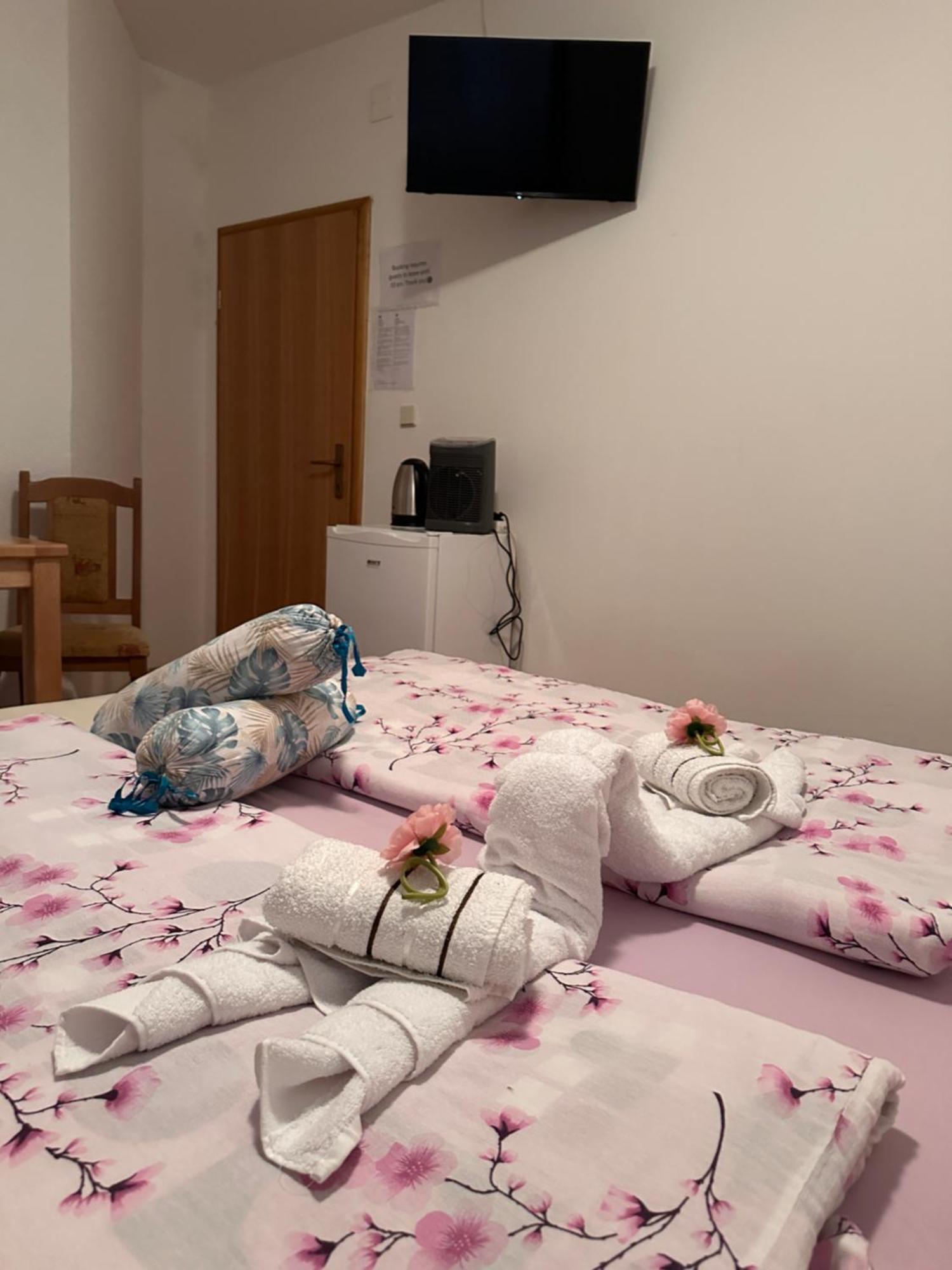 Guest House Stefanija โพลยานัค ภายนอก รูปภาพ