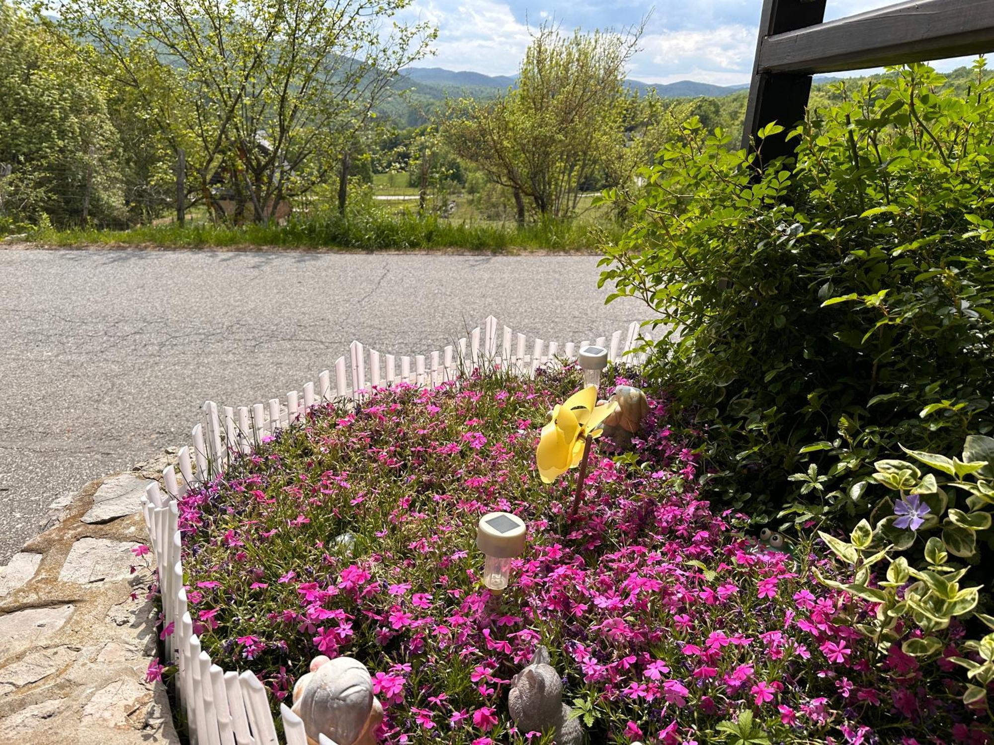 Guest House Stefanija โพลยานัค ภายนอก รูปภาพ